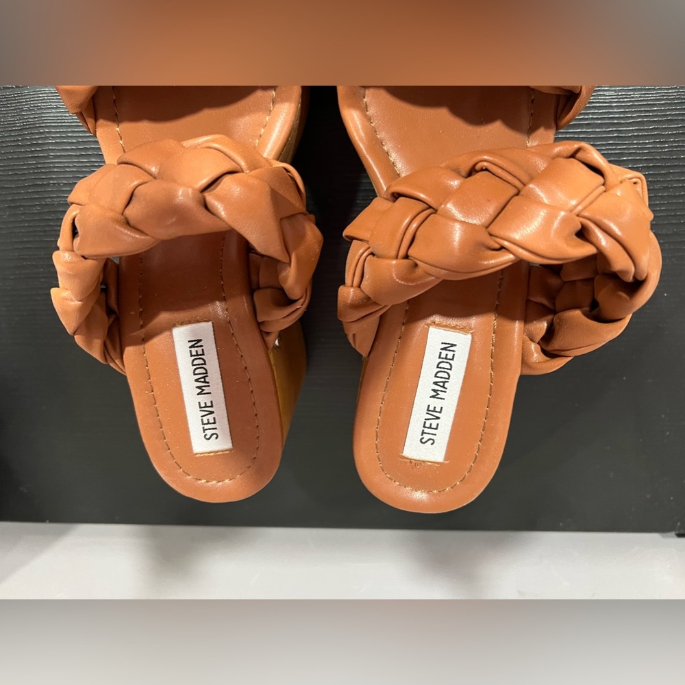 Steve Madden Shoes 👠 - Picture 3 of 5